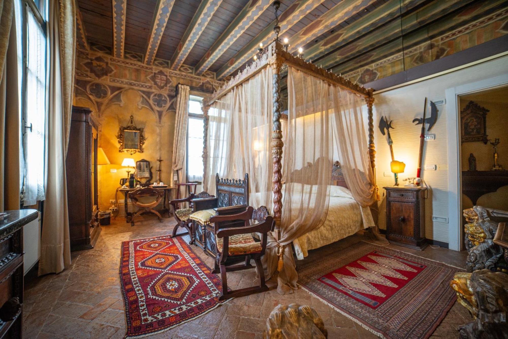 Relais Castello Bevilacqua Екстериор снимка