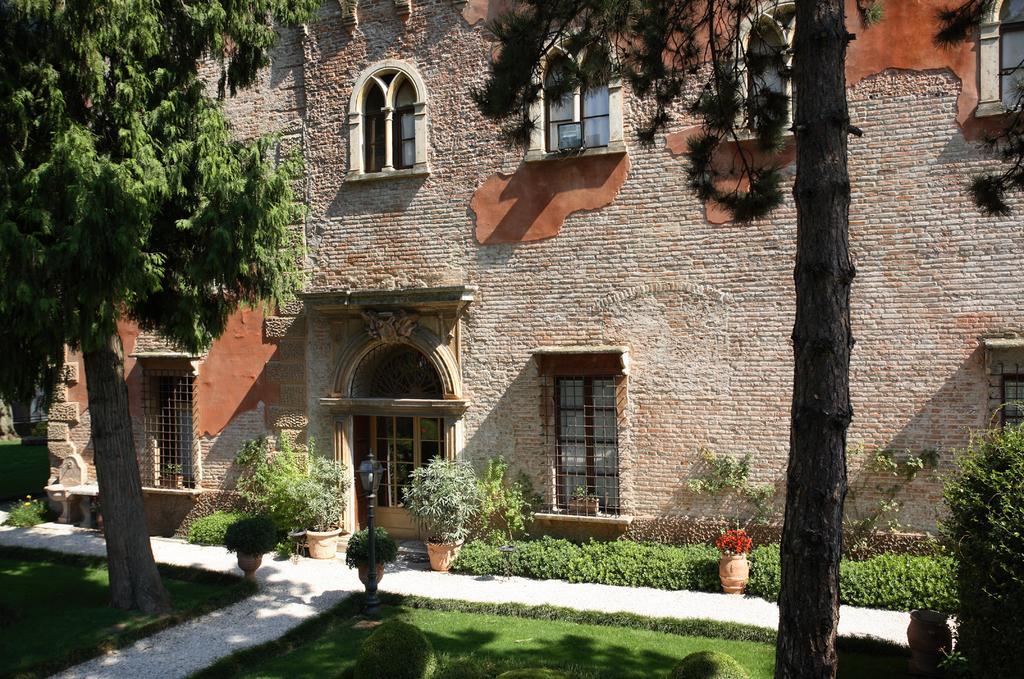 Relais Castello Bevilacqua Екстериор снимка
