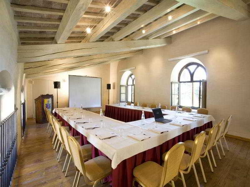 Relais Castello Bevilacqua Екстериор снимка