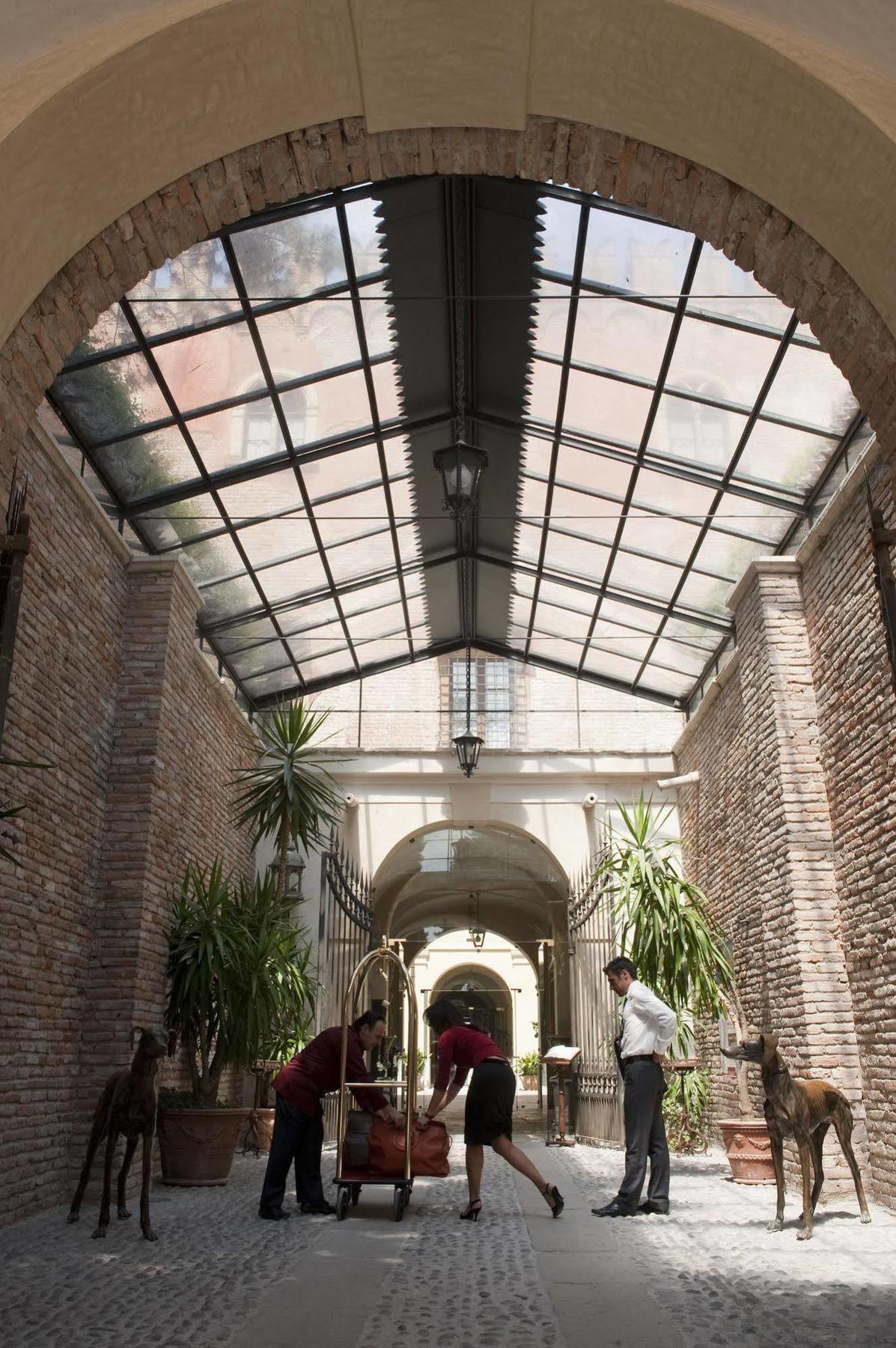 Relais Castello Bevilacqua Екстериор снимка